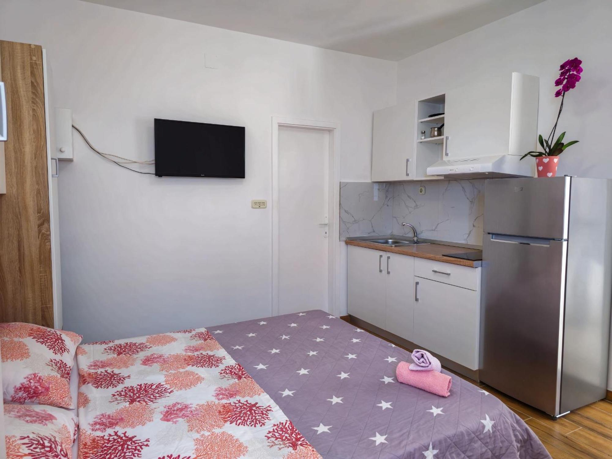 Apartments Neda Omiš Kamer foto