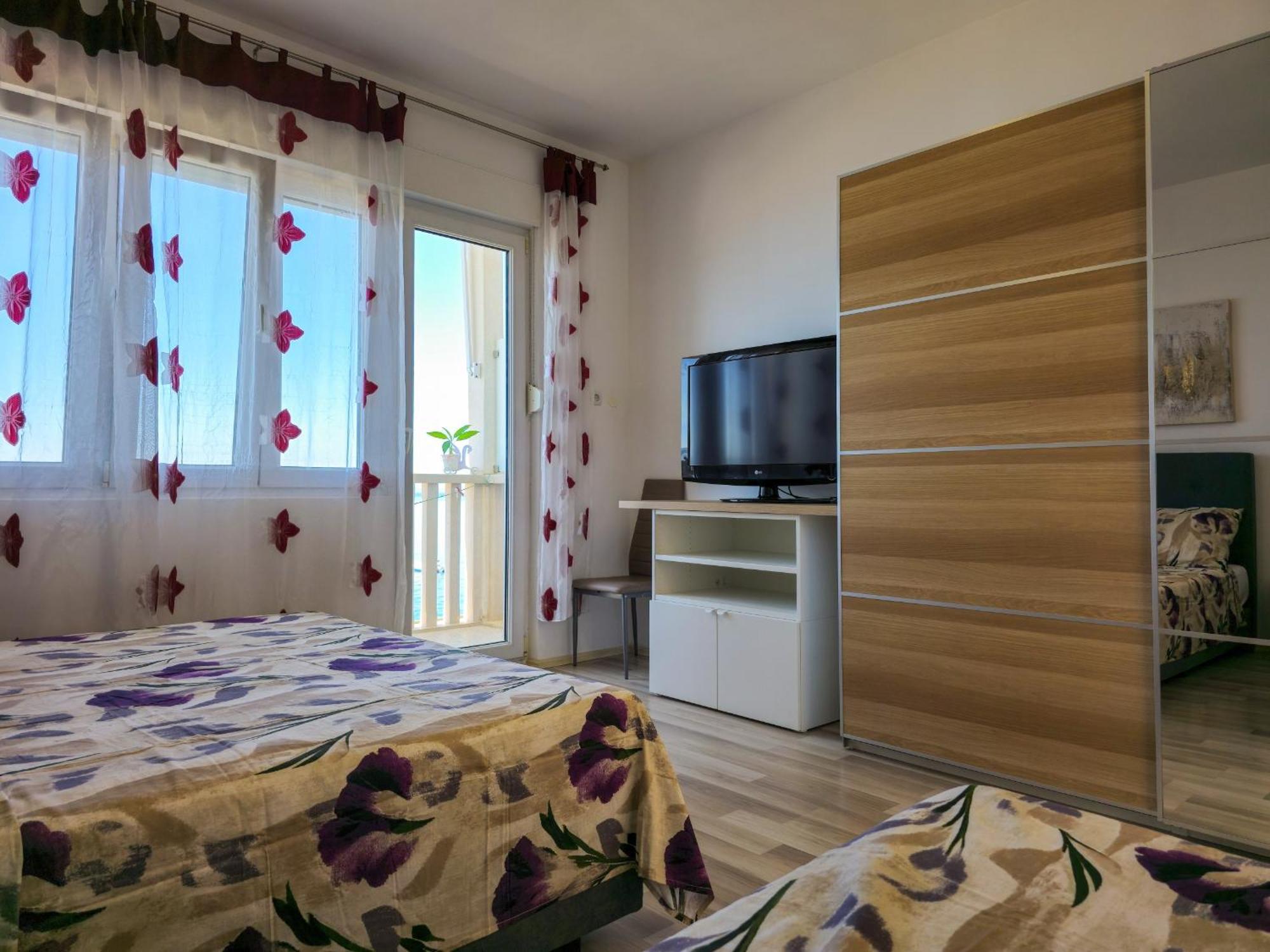 Apartments Neda Omiš Kamer foto