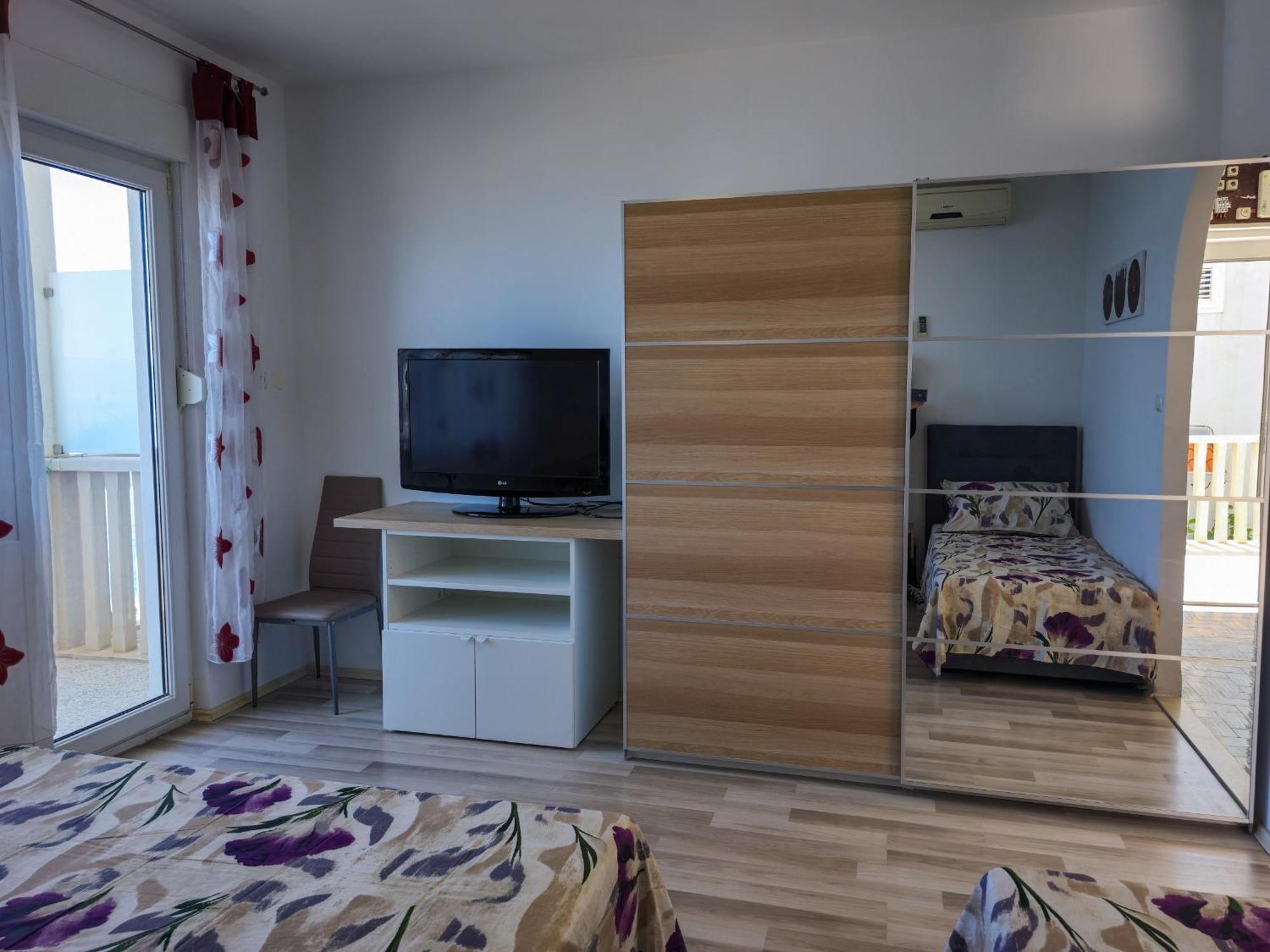 Apartments Neda Omiš Kamer foto