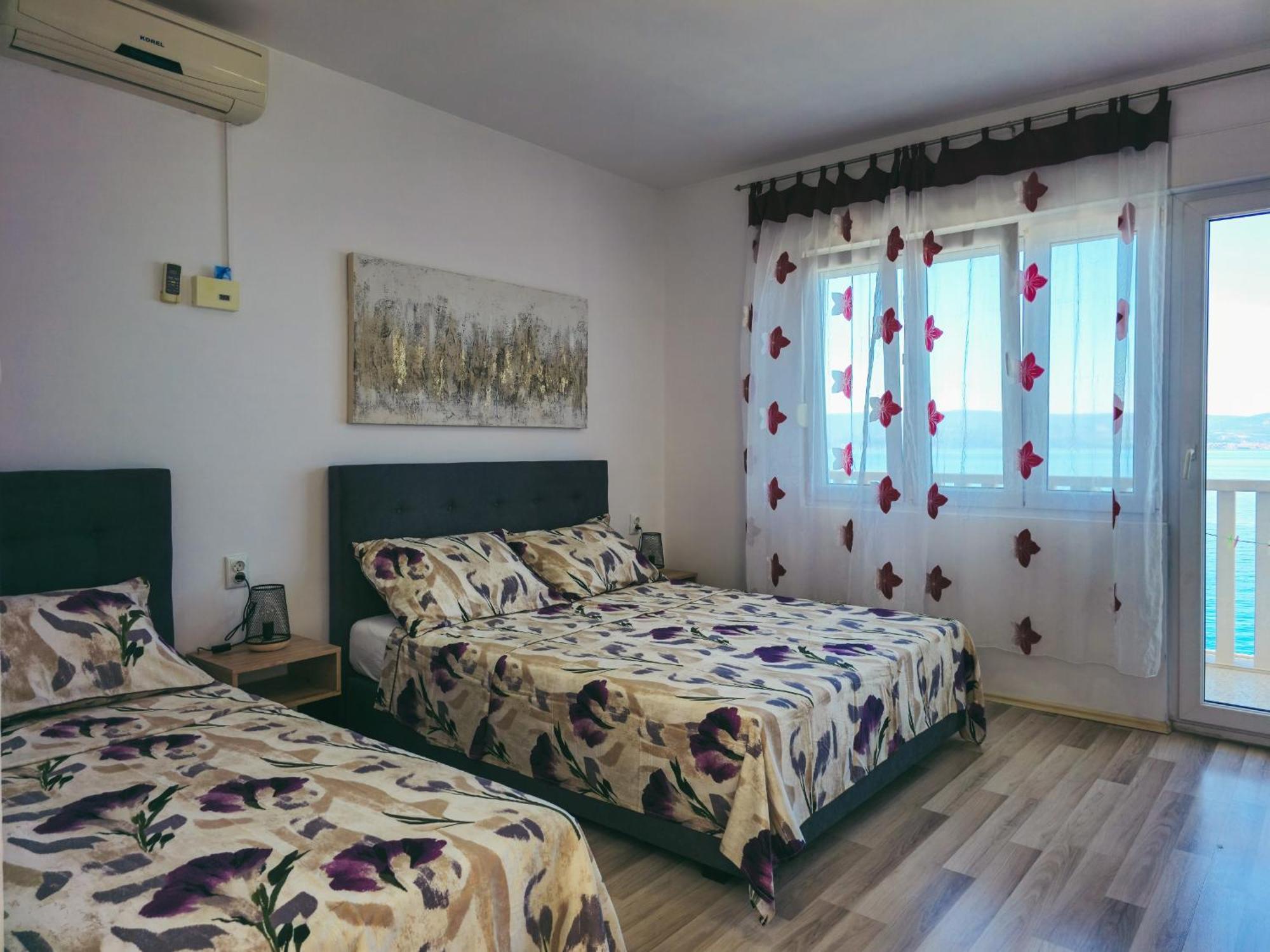 Apartments Neda Omiš Kamer foto