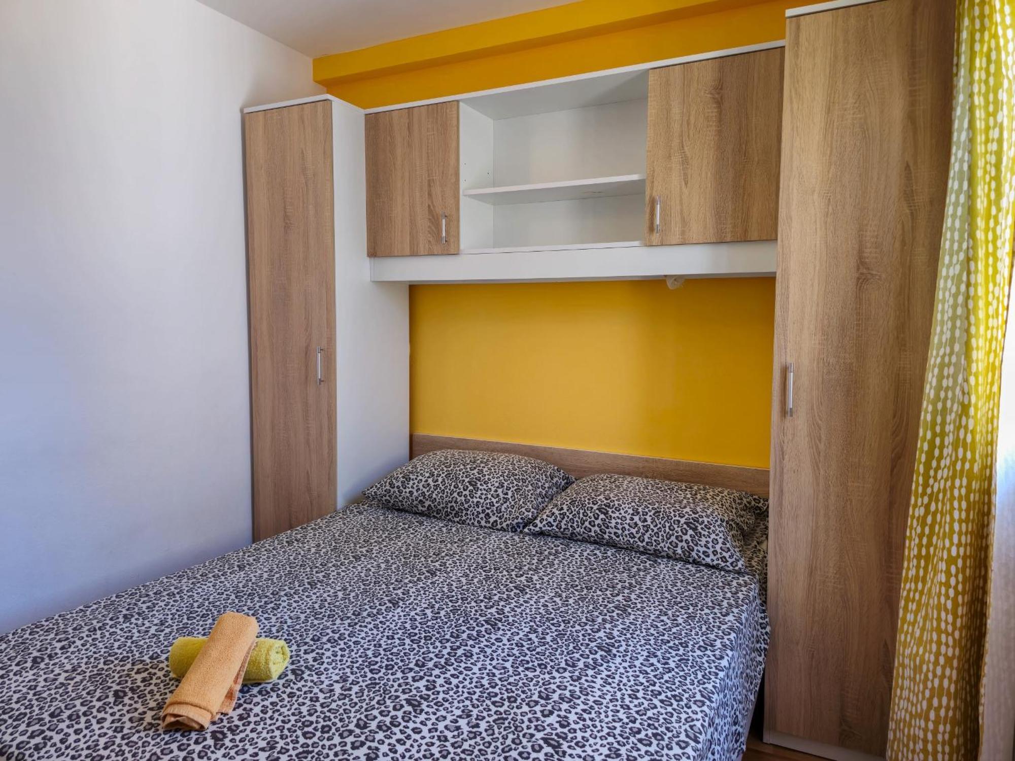 Apartments Neda Omiš Kamer foto