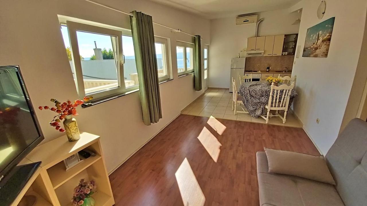 Apartments Neda Omiš Buitenkant foto